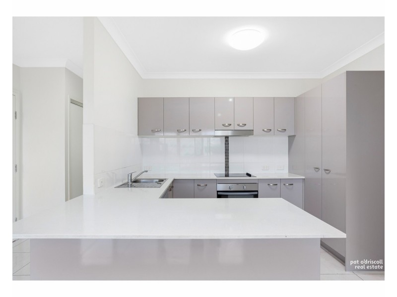 2/22 Upper Dawson Road, Allenstown QLD 4700