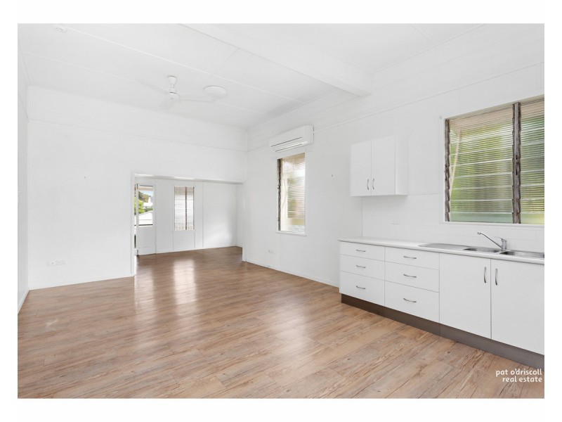 6 Wiseman Street, The Range QLD 4700