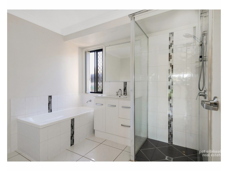 11 Pamela Court, Gracemere QLD 4702