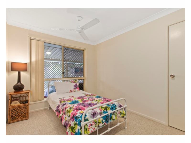 77 Leamington Street, Berserker QLD 4701