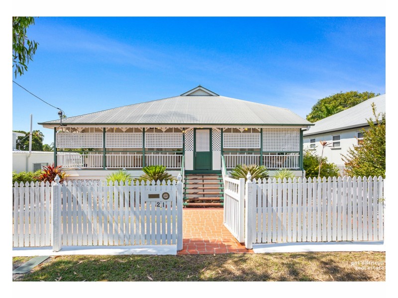 21 Cousins Street, The Range QLD 4700