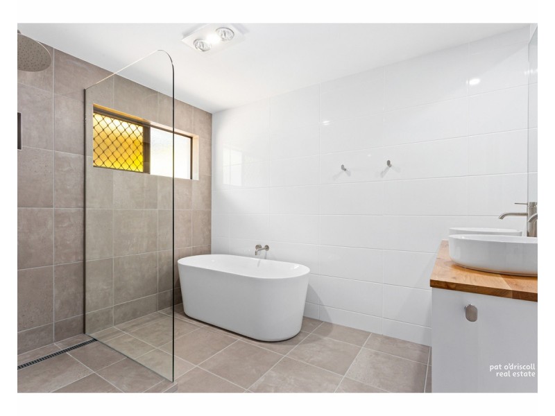 362 Lawrence Avenue, Frenchville QLD 4701