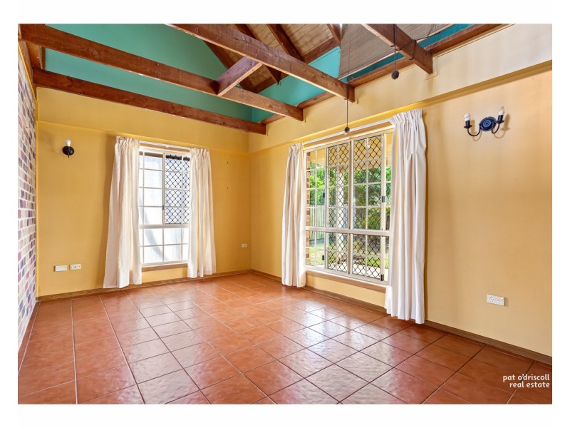 30 Dunnett Street, Gracemere QLD 4702