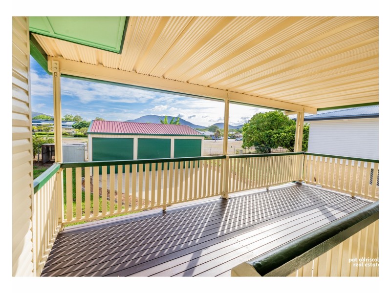 8 Kerr Street, Park Avenue QLD 4701