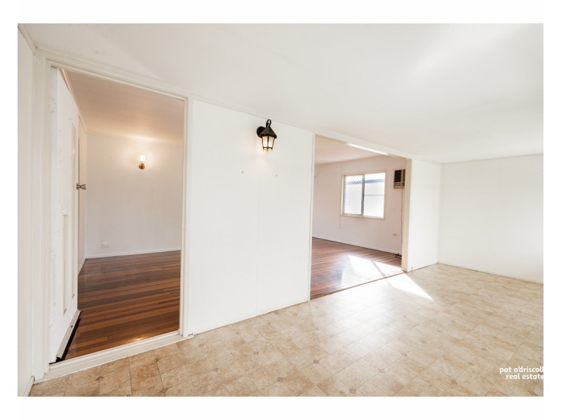 8 Kerr Street, Park Avenue QLD 4701