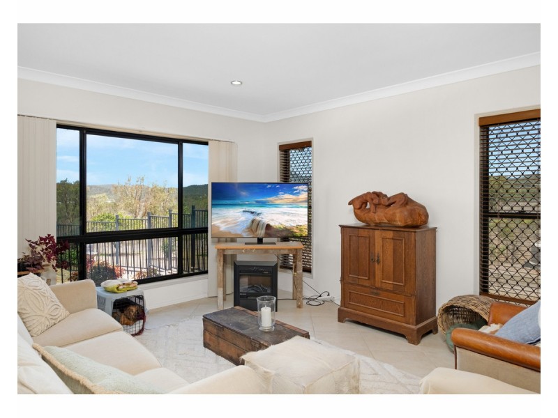 58 Sneddon Road, Limestone Creek QLD 4701