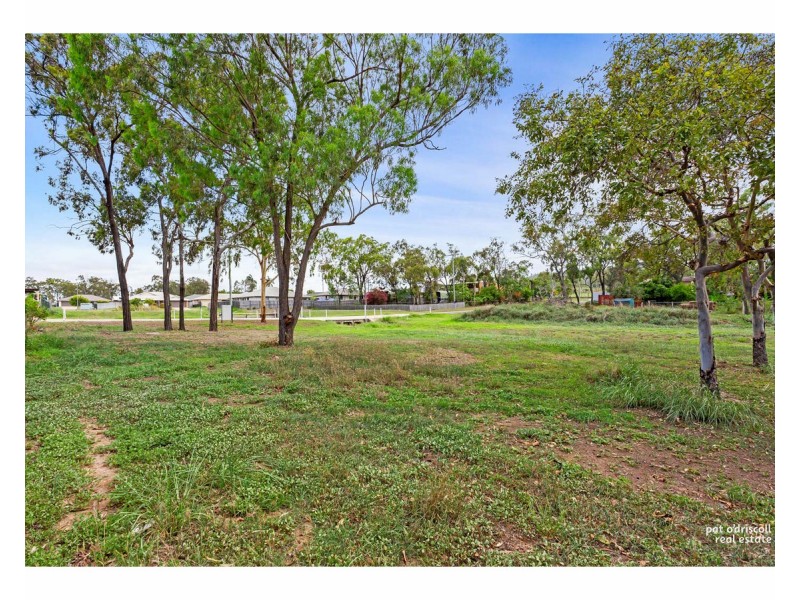 30 Jones Street, Parkhurst QLD 4702