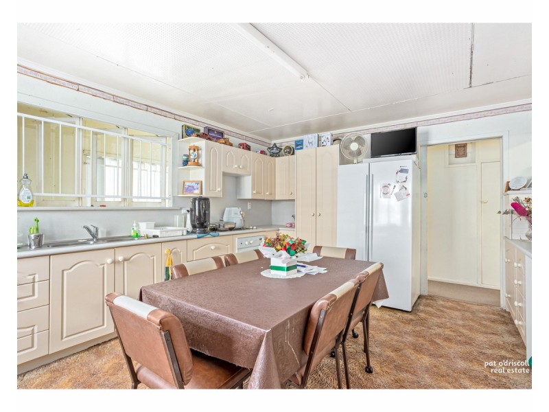 12-14 Davidson Street, Park Avenue QLD 4701