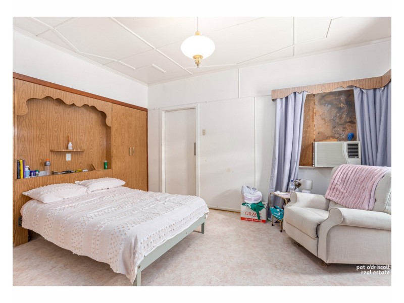 12-14 Davidson Street, Park Avenue QLD 4701