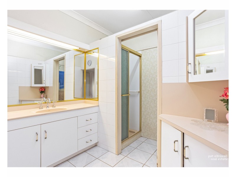 12-14 Davidson Street, Park Avenue QLD 4701