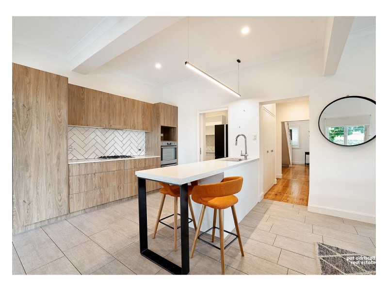 65 Davis Street, Allenstown QLD 4700