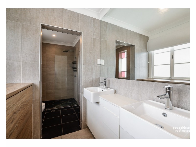 65 Davis Street, Allenstown QLD 4700