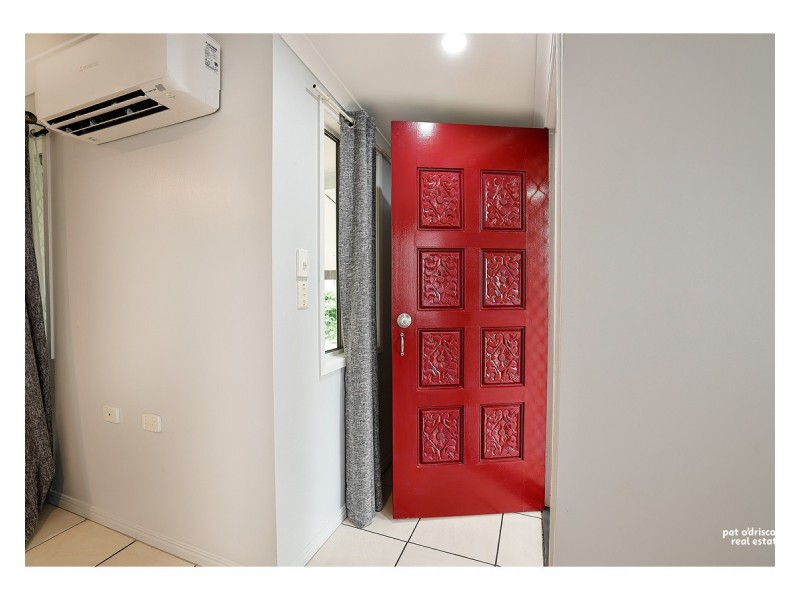 327 Warnock Street, Koongal QLD 4701