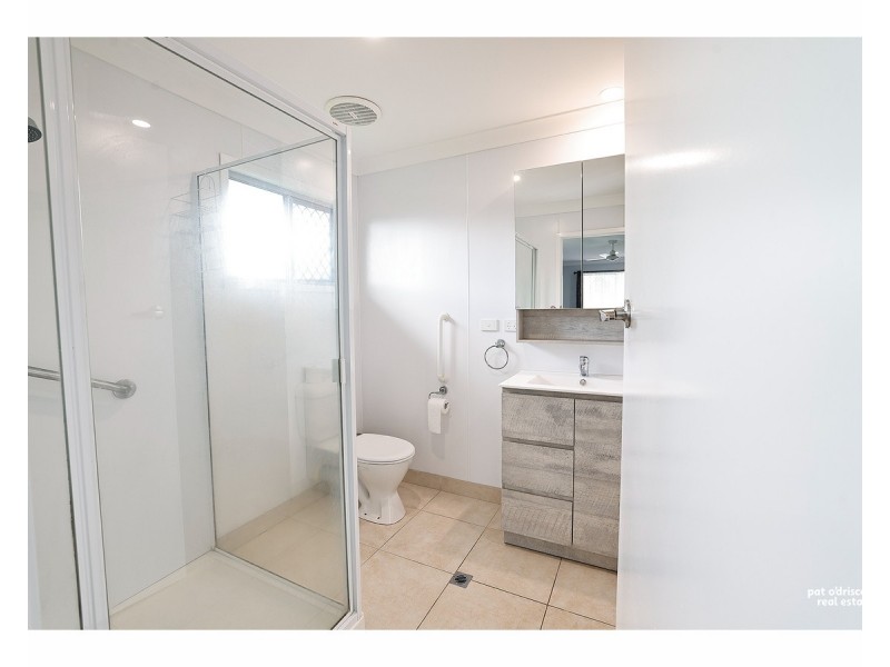 327 Warnock Street, Koongal QLD 4701