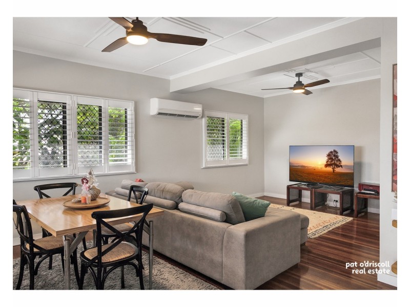 10 Bowen Terrace, The Range QLD 4700