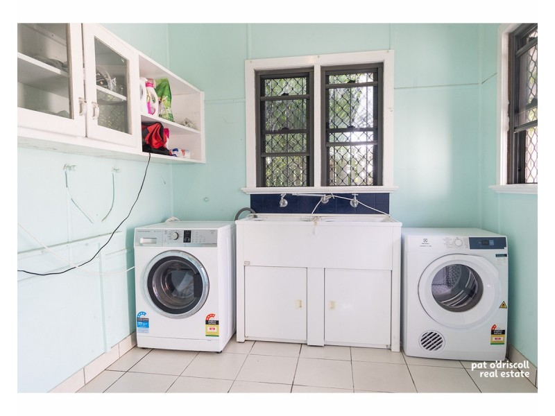 10 Bowen Terrace, The Range QLD 4700