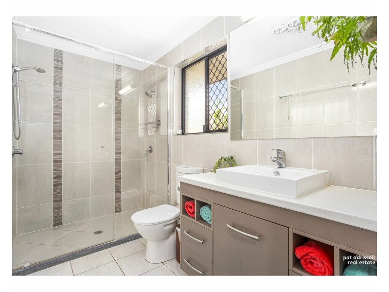 15 Violet Drive, Gracemere QLD 4702