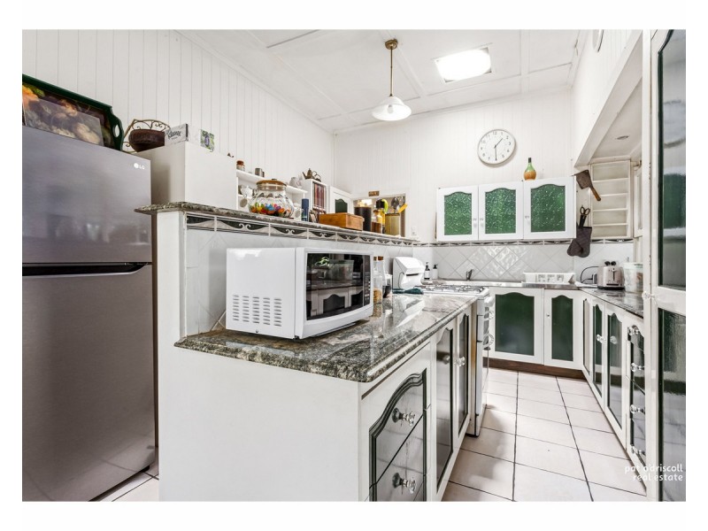 12 Bowen Terrace, The Range QLD 4700