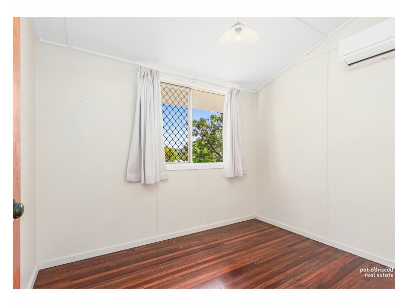 7 Matthew Flinders Drive, Cooee Bay QLD 4703