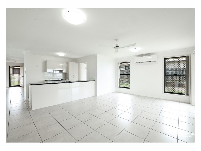 5 Perkins Court, Gracemere QLD 4702