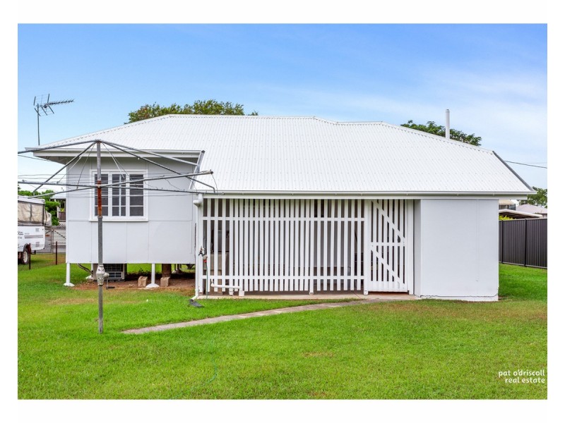 18 Bank Street, Park Avenue QLD 4701