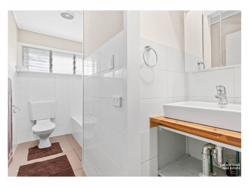 58 Alexandra Street, Park Avenue QLD 4701