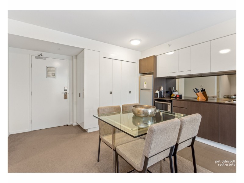208/5 East Street, The Empire, Rockhampton City QLD 4700