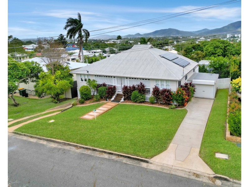5 Lennox Street, The Range QLD 4700