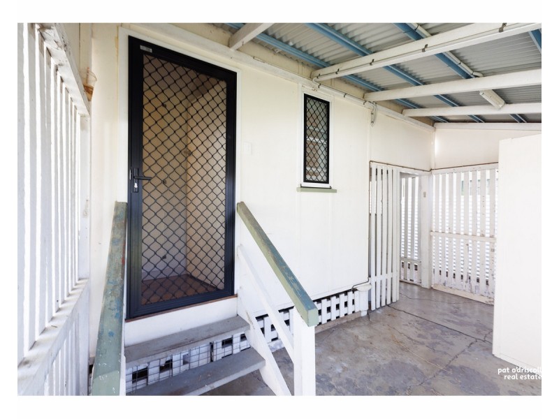 12 Hamilton Avenue, Wandal QLD 4700