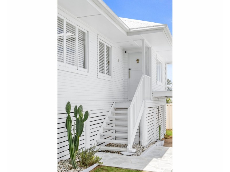 3 Jeffries Street, The Range QLD 4700