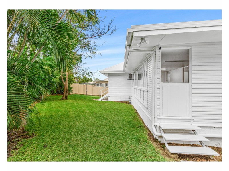 3 Jeffries Street, The Range QLD 4700