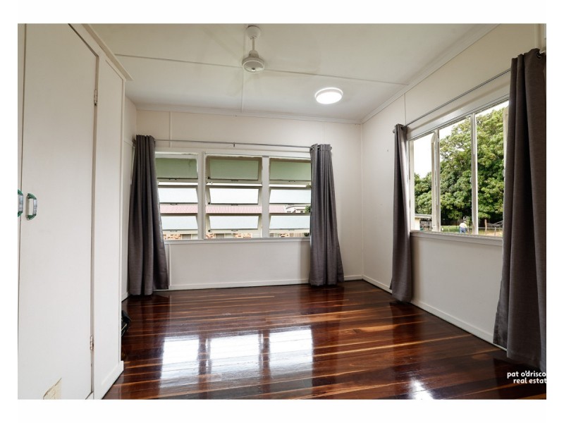 27 Dagmar Street, The Range QLD 4700