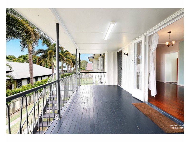 27 Dagmar Street, The Range QLD 4700