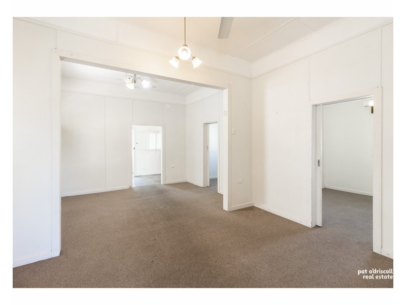 98 Stanley Street, Rockhampton City QLD 4700