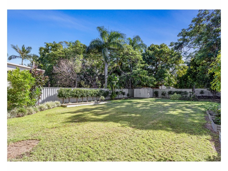 9 Burnett Street, Berserker QLD 4701