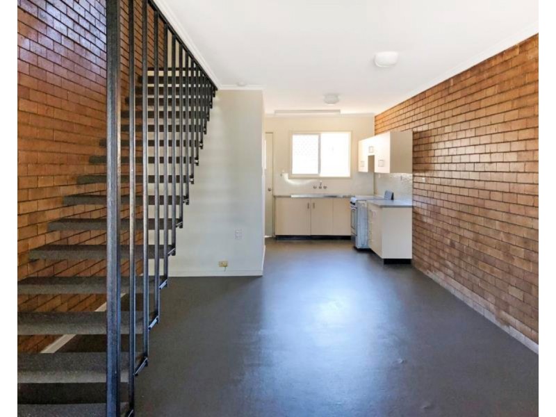 3/227 Flowers Avenue, Frenchville QLD 4701