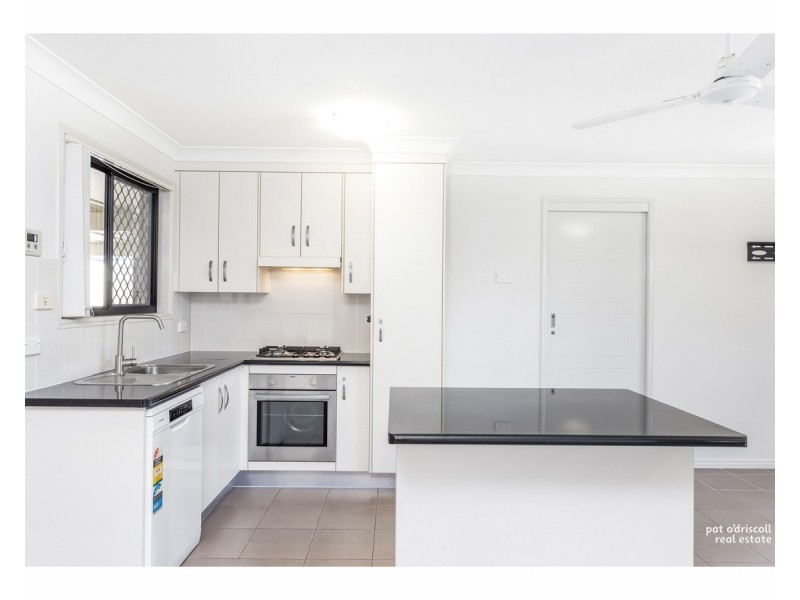8/249 Mason Street, Koongal QLD 4701
