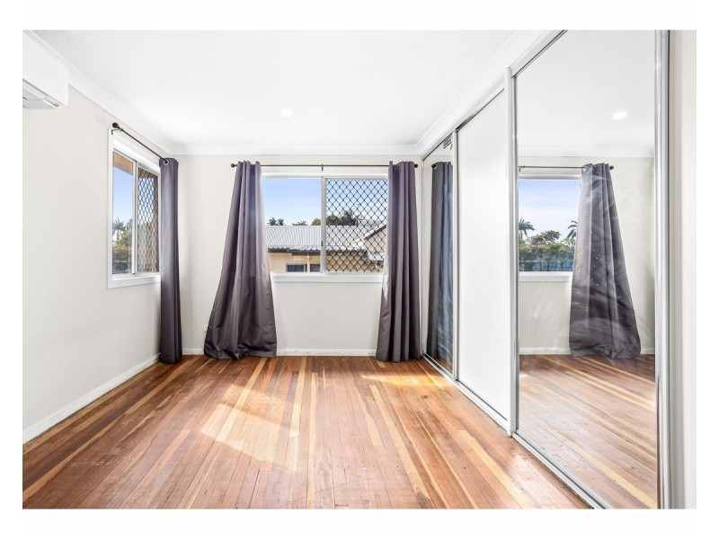 13 Pennycuick Street, The Range QLD 4700