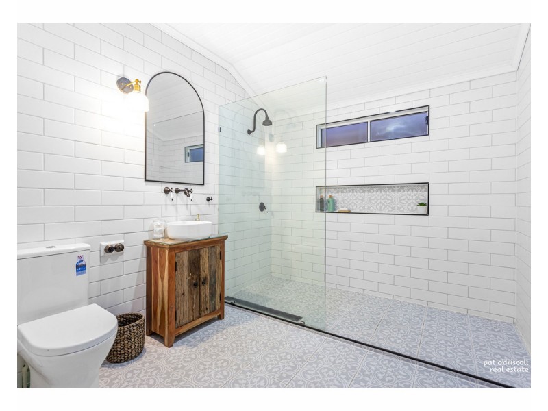 33 Church Street, Allenstown QLD 4700