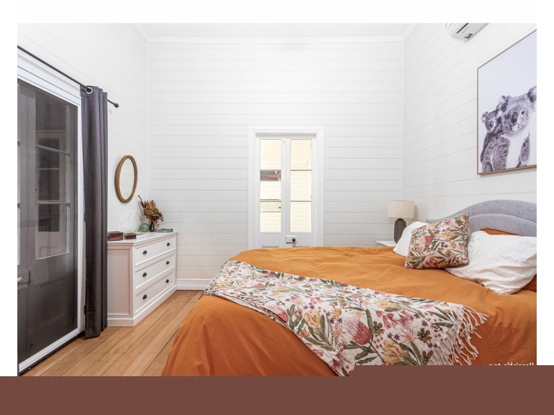 33 Church Street, Allenstown QLD 4700