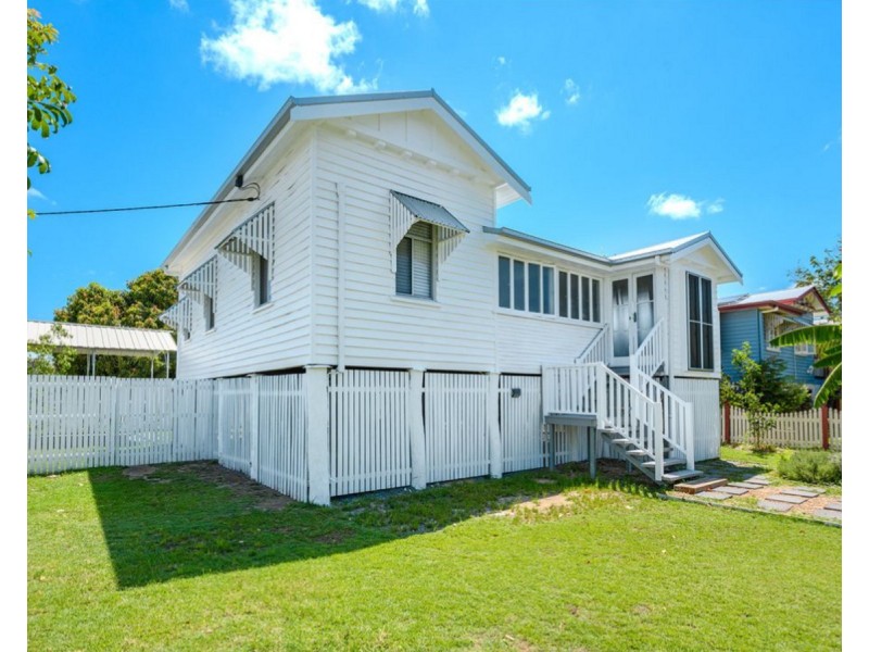 111 Robinson Street, Frenchville QLD 4701