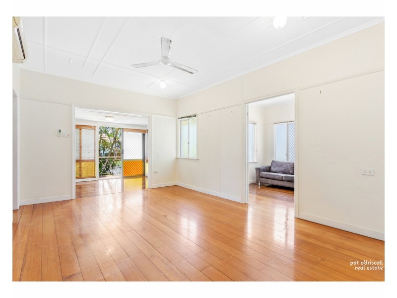 45 Cambridge Street, The Range QLD 4700