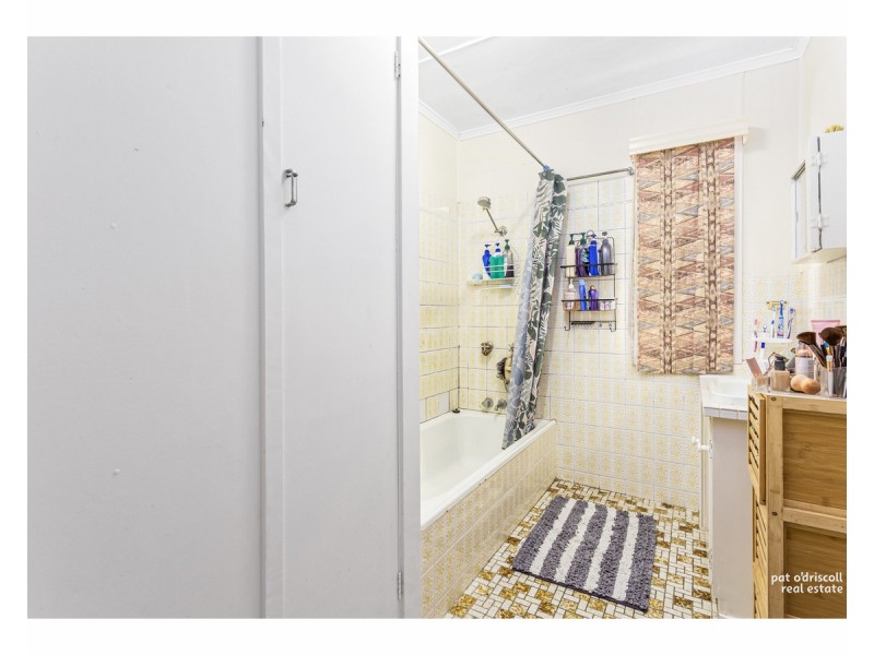 205 Earl Street, Berserker QLD 4701