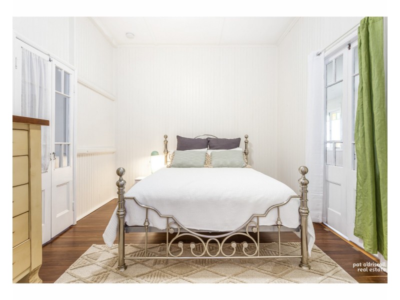 202 Agnes Street, The Range QLD 4700