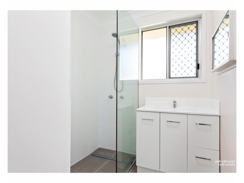 2 Price Avenue, Kawana QLD 4701