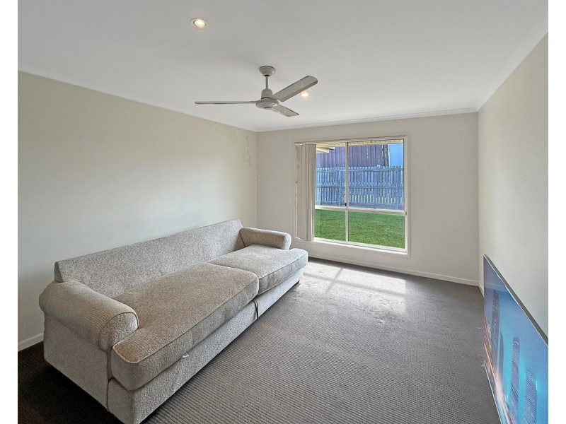 4 Doongarra Crescent, Gracemere QLD 4702