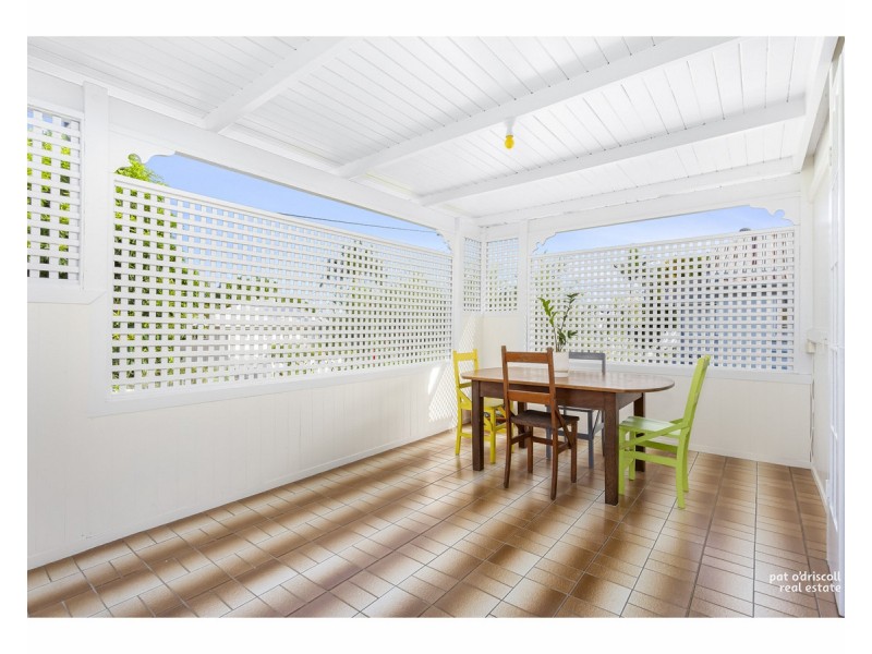 54 Davis Street, The Range QLD 4700