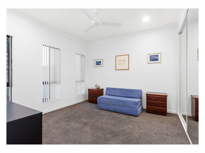 3 Cochrane Place, Kawana QLD 4701