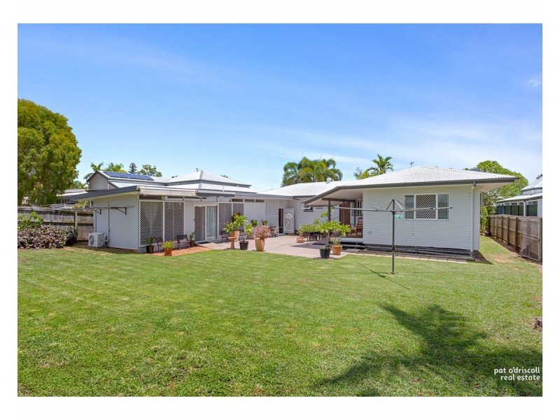 9 Brecknell Street, The Range QLD 4700