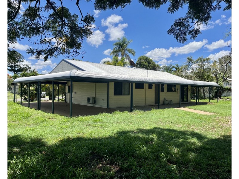 42 Beak Street, Koongal QLD 4701